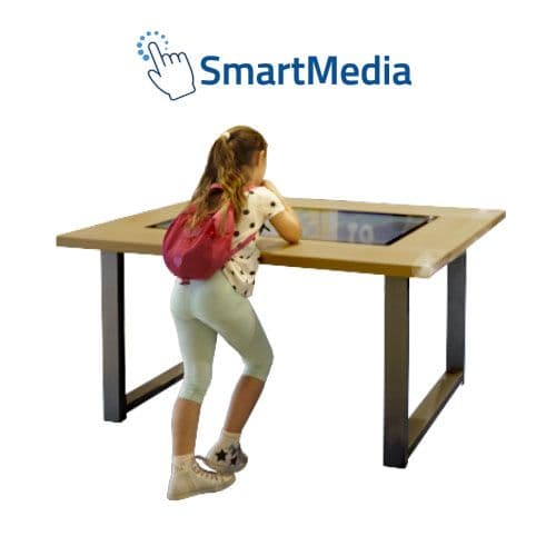 Tavoli interattivi per bambini (legno e mdf colorati)
